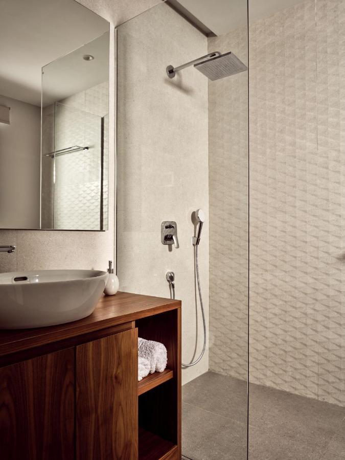 Drallos Luxury
