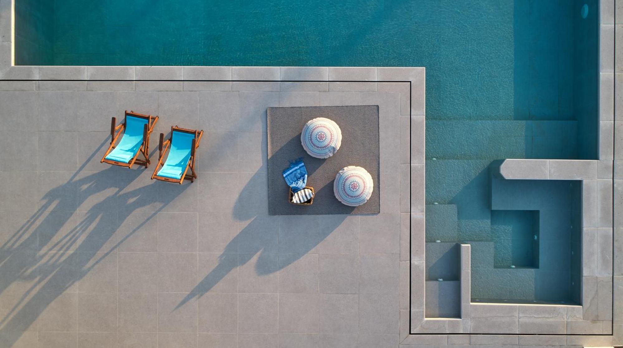 Drallos Luxury